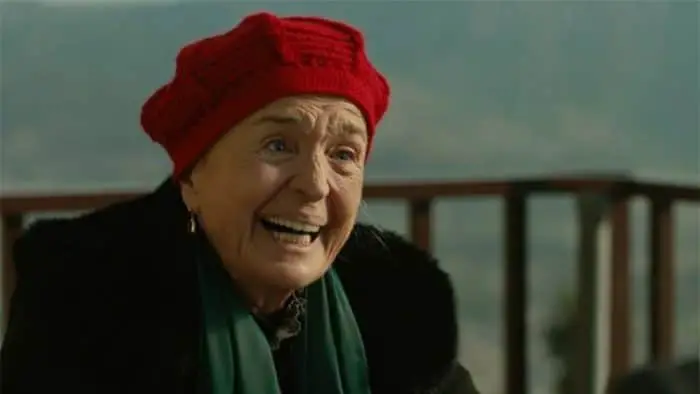 ‘Tierra amarga’ avance semanal del 6 al 10 de septiembre: Demir, detenido por disparar a Yilmaz