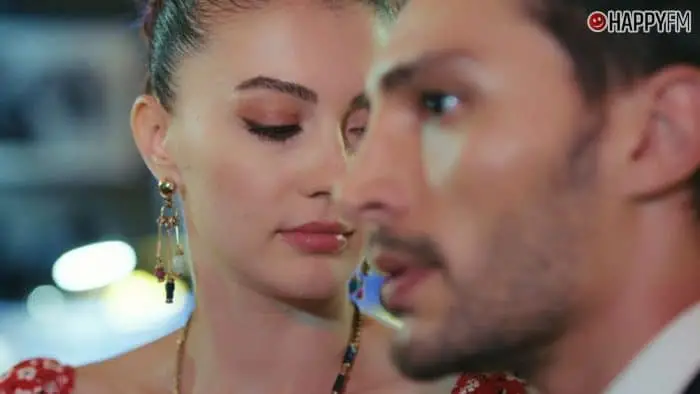 ‘Amor Lógica Venganza’, capítulo 7: Esra consigue su objetivo de cenar con Ozan