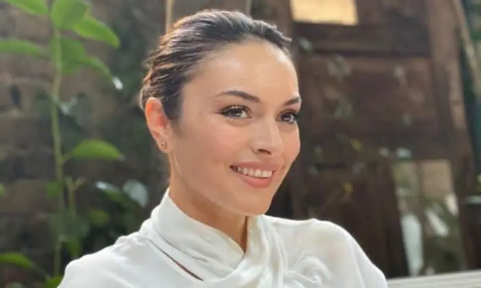 Ezgi Mola: su edad, su pareja y biografía de Safiye en ‘Inocentes’ 