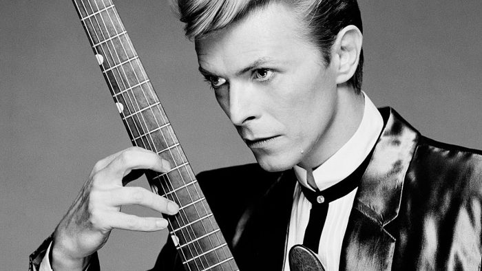 ‘Heroes’, de David Bowie: letra (en español), historia y vídeo 