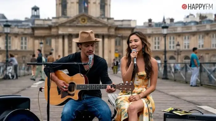 ‘Mon Soleil’, de Ashley Park (‘Emily in Paris’): letra (en español) y vídeo