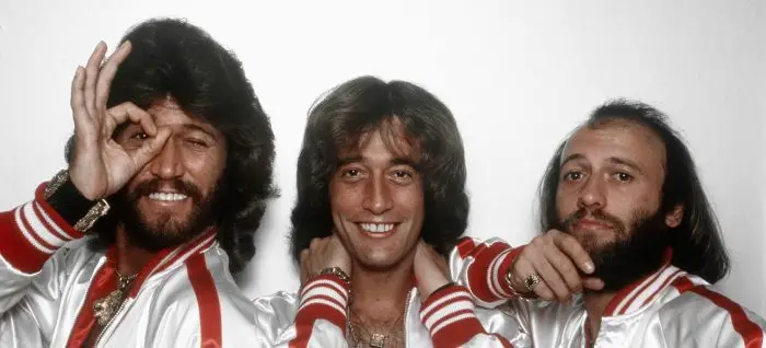 ‘Night Fever’, de Bee Gees: letra (en español), historia y vídeo 1