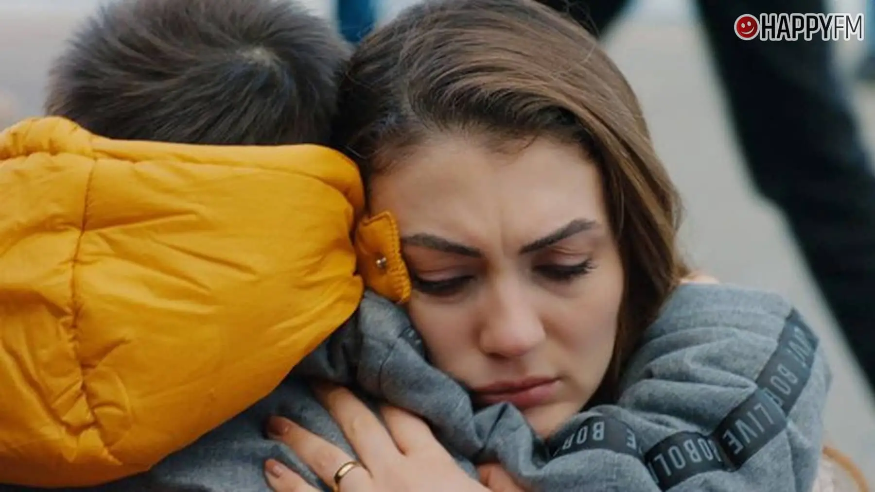 ‘Amor Lógica Venganza’, capítulo 64: Atlas desaparece y Esra decide apoyarse en Ozan