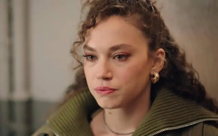 Melisa Şenolsun: su edad, su pareja y biografía de Rüya en 'Inocentes' 1