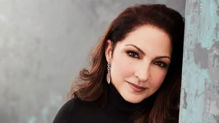 ‘Conga’, de Gloria Estefan: letra (en español), historia y vídeo 1