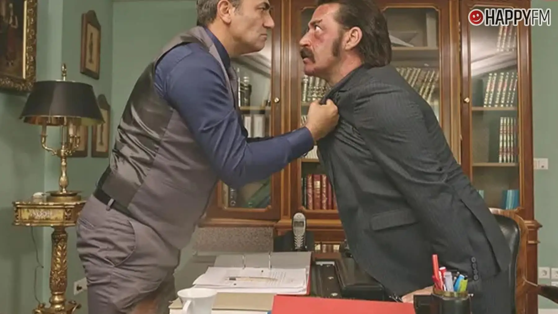 ‘Luz de esperanza’, capítulo 152: la obsesión de Mahmut por Ipek no tiene límites