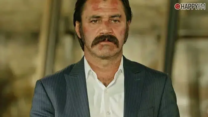 ‘Luz de esperanza’, capítulo 153: Mahmut planea matar a Ömer