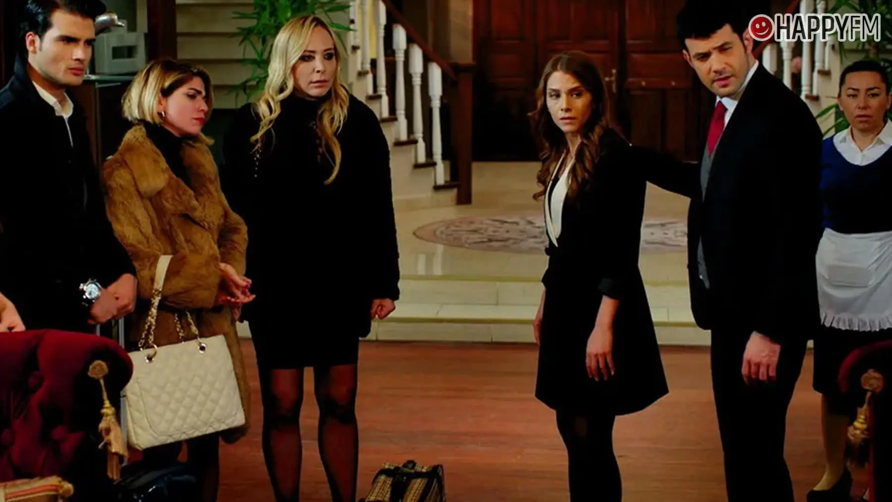 ‘Me robó mi vida’, capítulo 196: Efsun regresa a la mansión como mujer de Arda