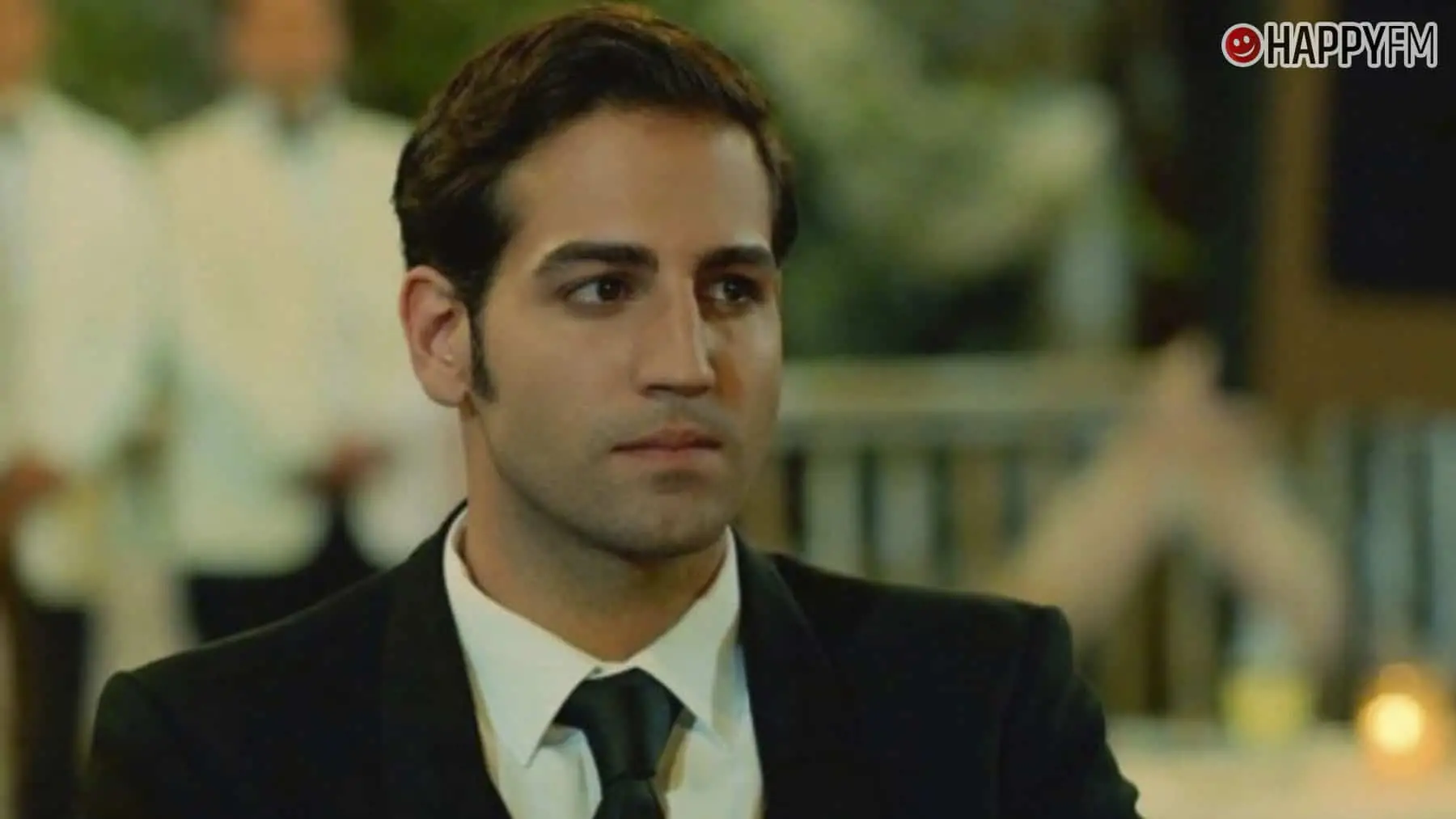 Aras Şenol: su edad, su pareja y biografía de Çetin en ‘Tierra amarga’