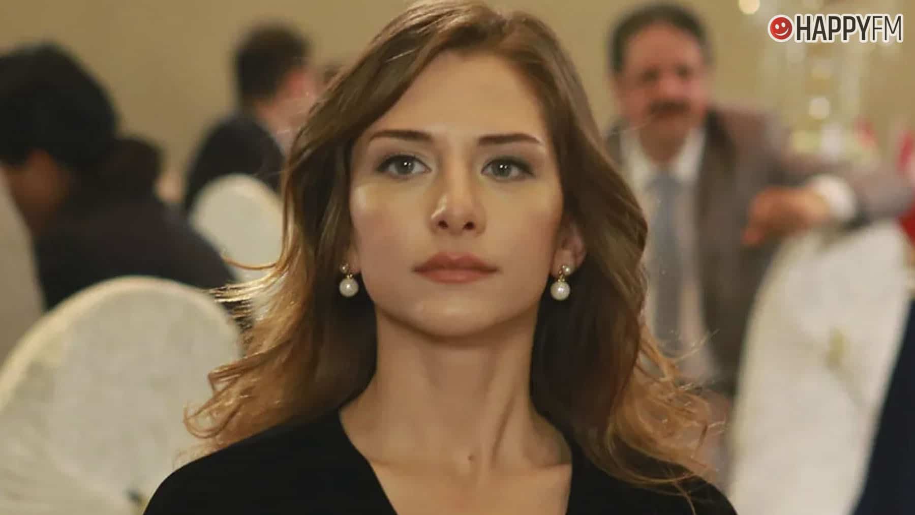 Ezgi Asaroğlu: 5 cosas que no sabías de la protagonista de ‘Me robó mi vida’