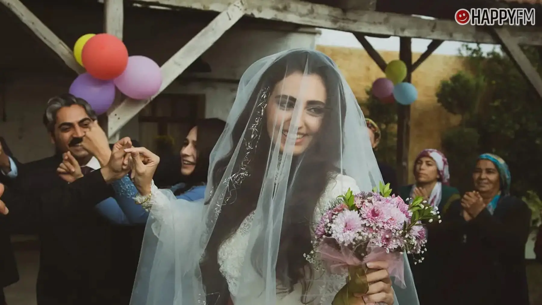 ‘Tierra amarga’, avance del capítulo de hoy: Gülten y Çetin se dan el “sí, quiero”