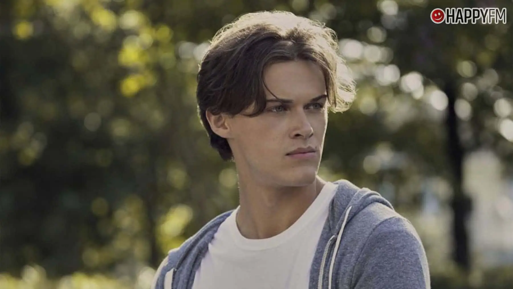 Christopher Briney: su edad, su pareja y biografía de Conrad Fisher en ‘El verano en que me enamoré’