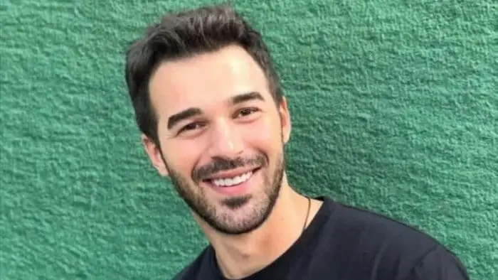 Yusuf Çim: su edad, su pareja y biografía de Burak en ‘Con olor a fresas’ 1