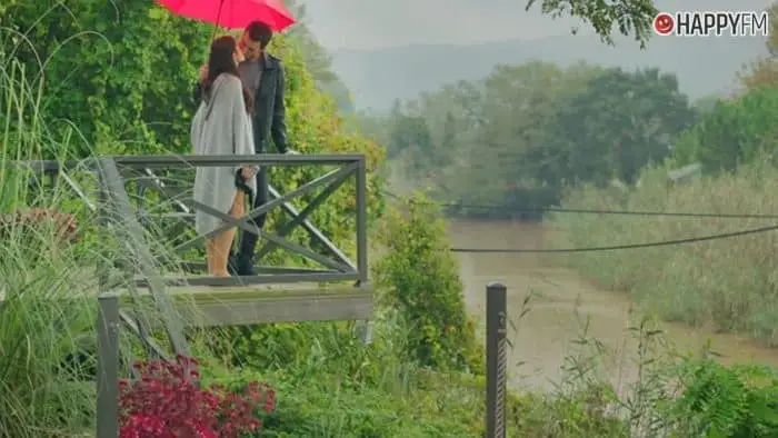 ‘Con olor a fresas’, capítulo 40: Burak planea una escapada con Gonca y Arda