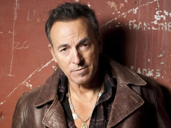 ‘Dancing in the dark', de Bruce Springsteen: letra (en español), historia y vídeo 1