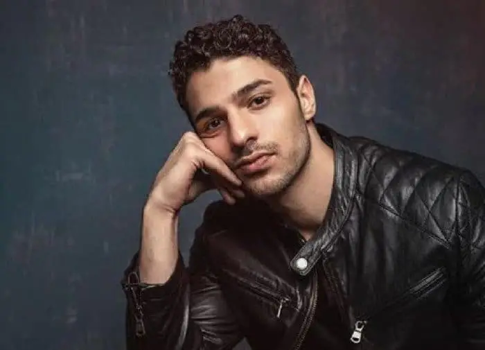 Halit Özgür Sari: su edad, su pareja y biografía de Kadir en 'Hermanos' 1