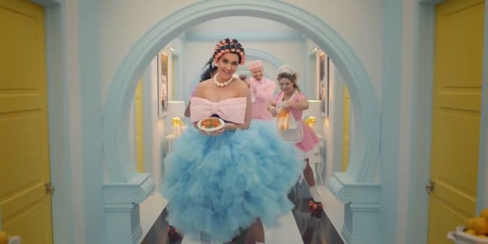 Anuncio Just Eat 2022 de Katy Perry: ¿Qué canción suena? 2