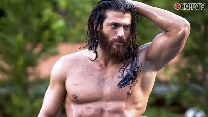 Kerem Bürsin y otros actores de series turcas que han conquistado al público 2