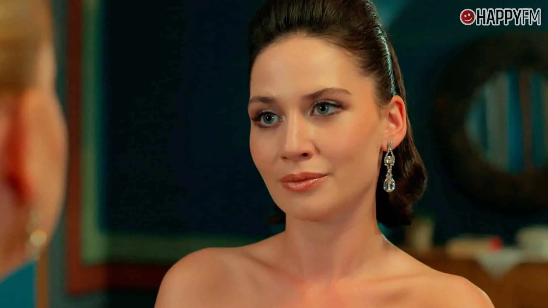 ‘Tierra amarga’, avance del capítulo de hoy: Betül, dispuesta a que Züleyha entre en la cárcel