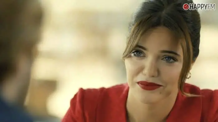 ‘Tierra amarga’,  avance del capítulo de hoy: Züleyha anuncia su divorcio públicamente