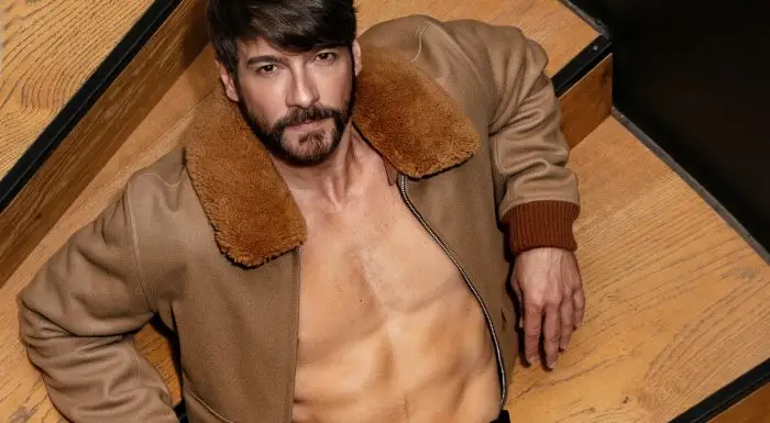 Féliz Gómez: su edad, su pareja y biografía de Óscar en 'La que se avecina' 1