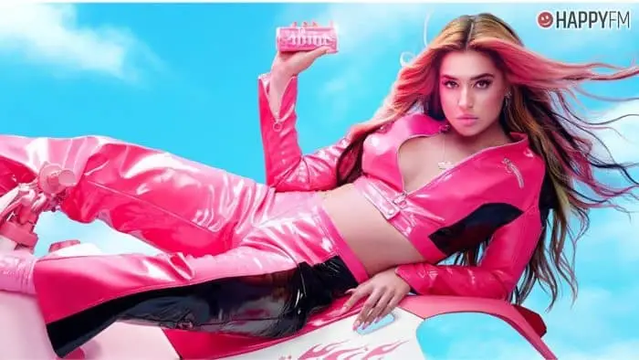 Lola Índigo: 8 canciones perfectas para escuchar en directo