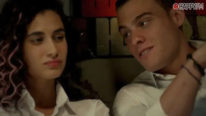 ‘Zeynep buscando a su padre’, capítulo 37: Kerem y Zeynep se han quedado encerrados y pasan la noche juntos