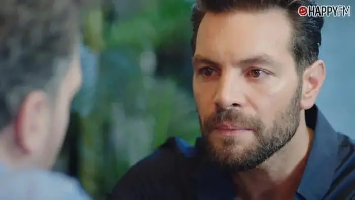 ‘Querida madre’, capítulo 162: Murat escucha una conversación de Nazli a escondidas