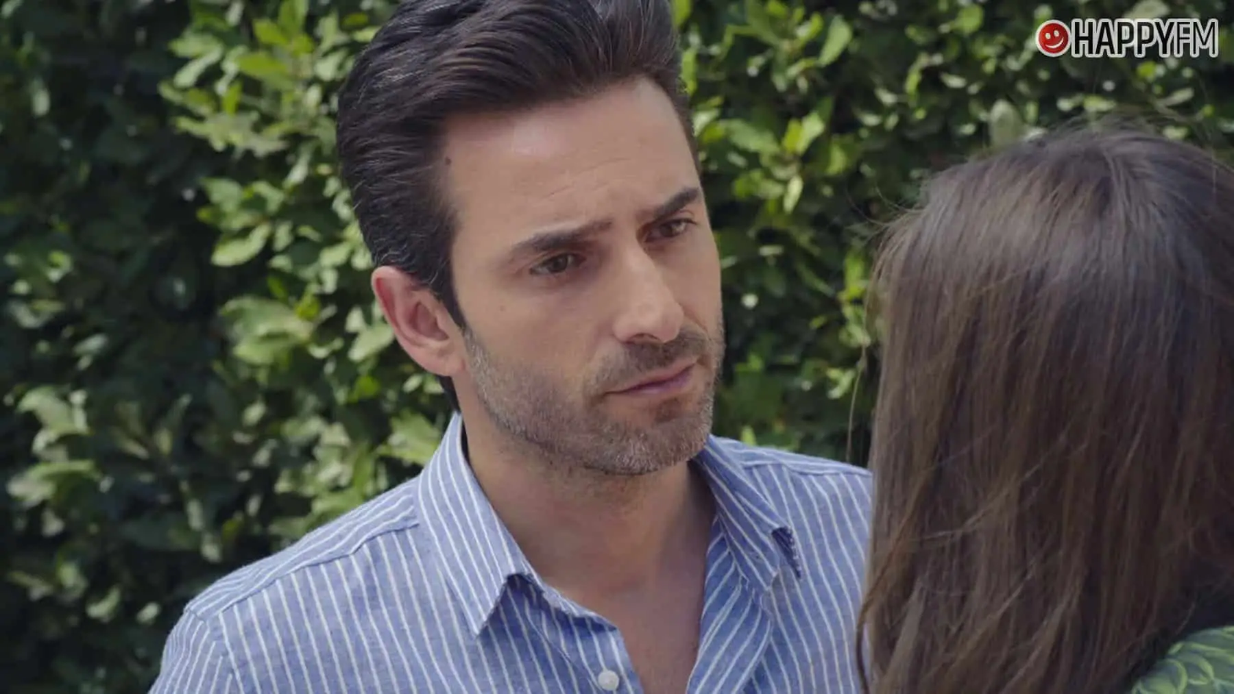 ‘Querida madre’, capítulo 164: Nazli quiere romper con Murat, pero él no piensa renunciar a ella