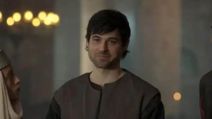 Arturo Sancho: su edad, su pareja y biografía de Manuel Luján en ‘La Promesa’ 1