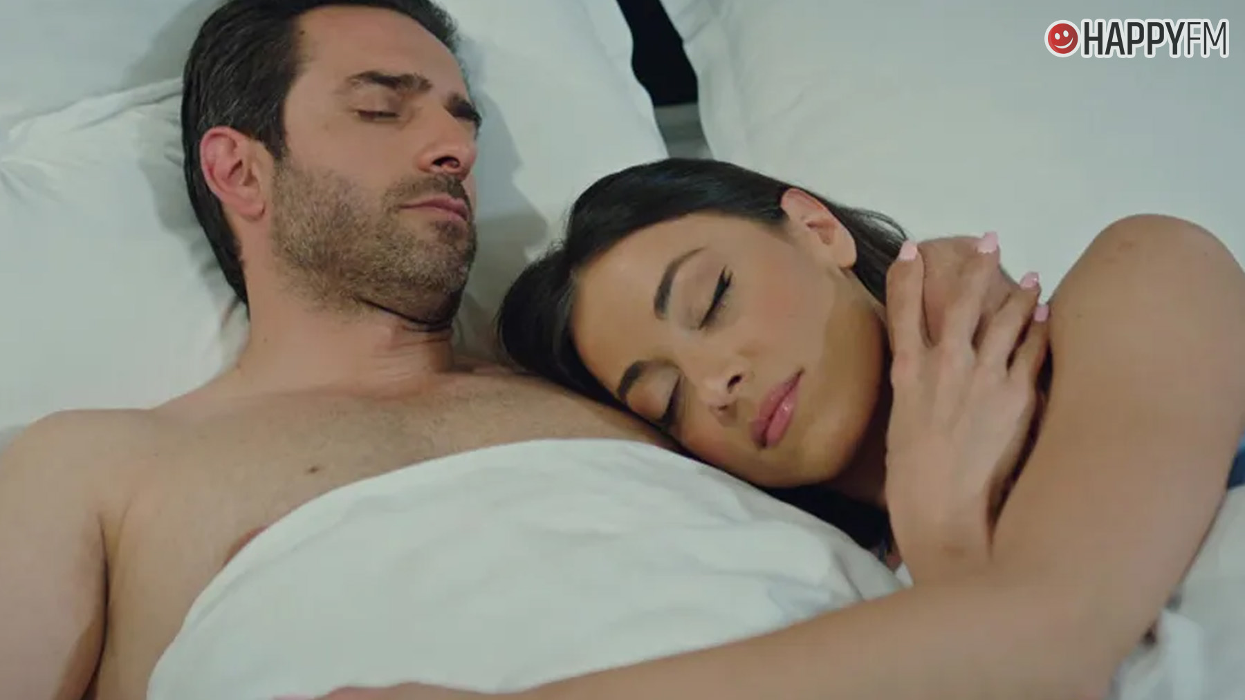 ‘Querida madre’, capítulo 194: Murat se despierta con Melek en su cama