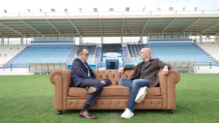 Luis Rubiales acude a 'Viajando con Chester' como invitado