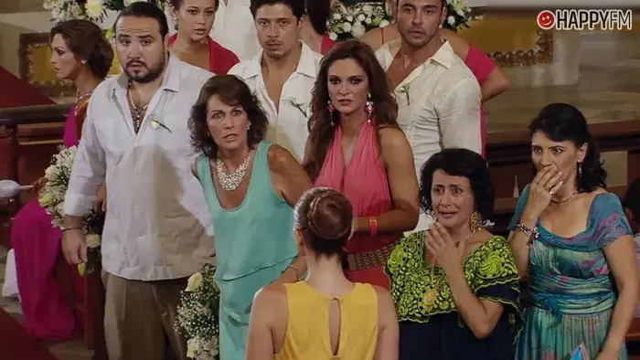 ‘La Tempestad’, capítulo 69: Esthercita irrumpe en la boda de Damián y Marina