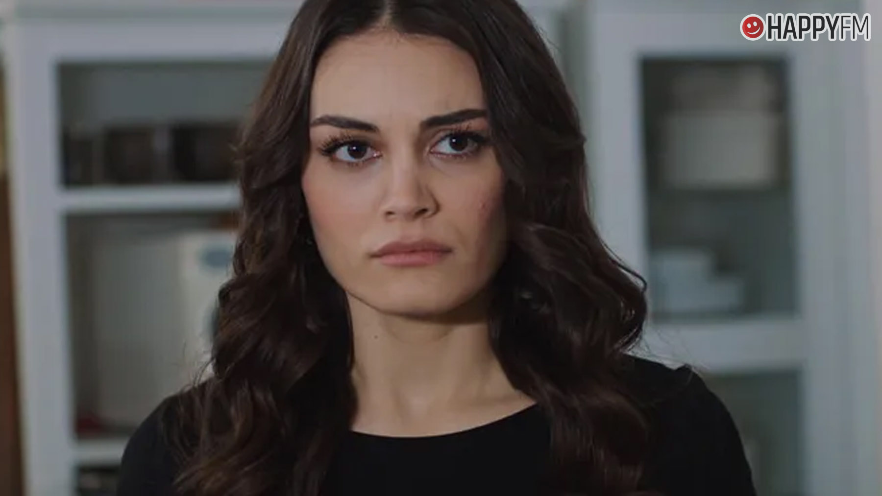 ‘Querida madre’, capítulo 292: Burcu pide a Ela que perdone a Murat