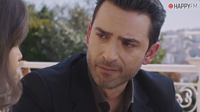 ‘Querida madre’, capítulo 324: Murat se emociona al ser conocedor del gesto de Nazli y su madre para enfrentar la crisis económica