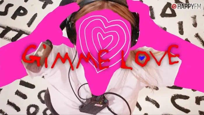 ‘Gimme love’, de Sia: letra (en español) y vídeo