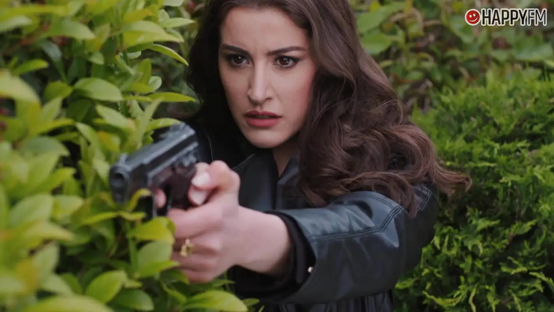 ‘Querida madre’, capítulo 339: Ceyda, dispuesta a acabar con la vida de Murat