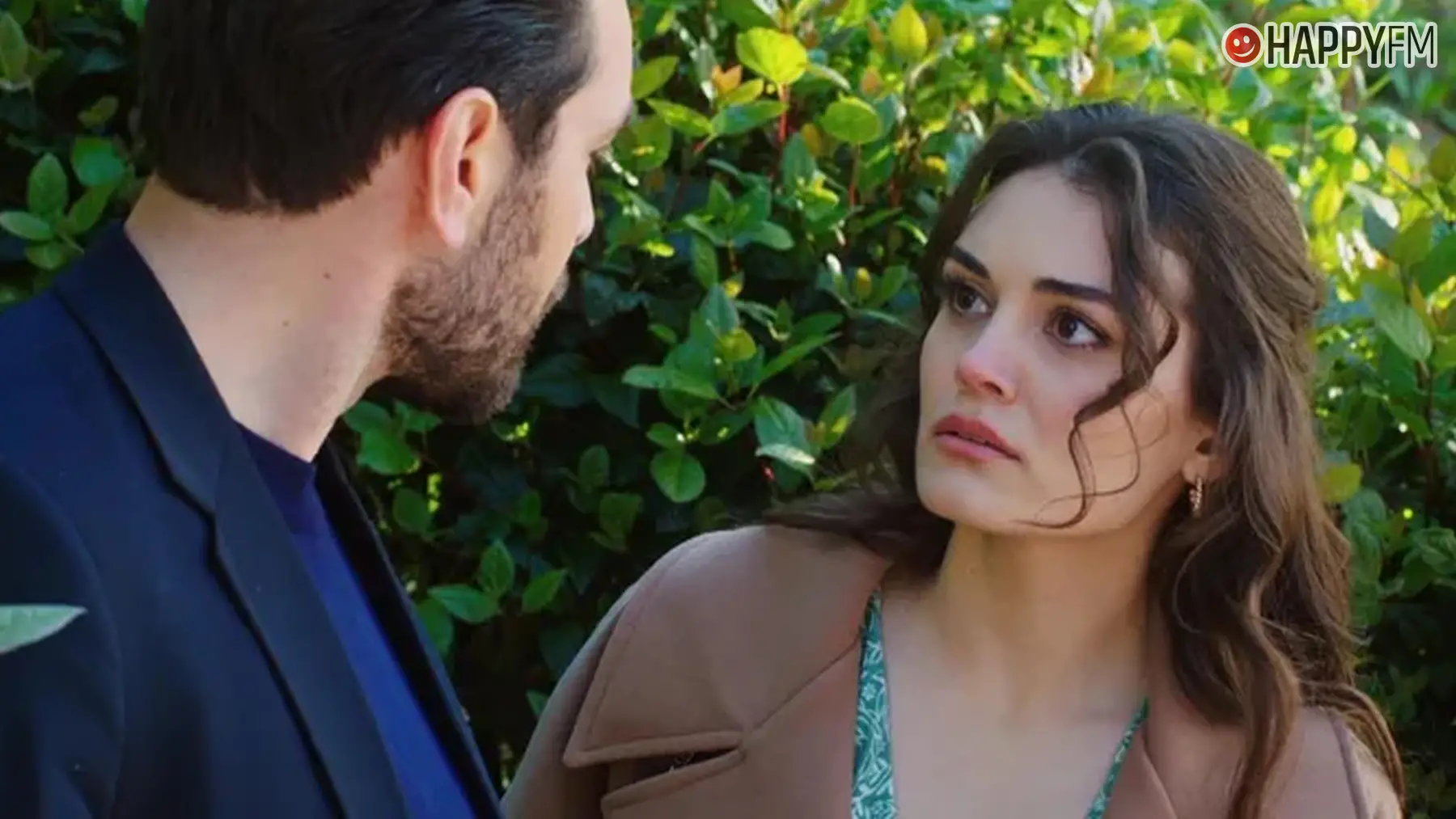 ‘Querida madre’, capítulo 342: Furkan descubre que Burcu y Serhan están fingiendo ser pareja