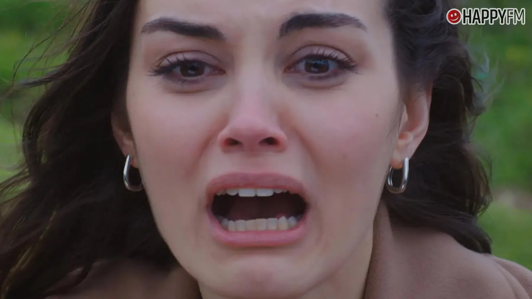 ‘Querida madre’, capítulo 349: Ceyda convence a Zeynep para que jamás vuelva a ver a su familia