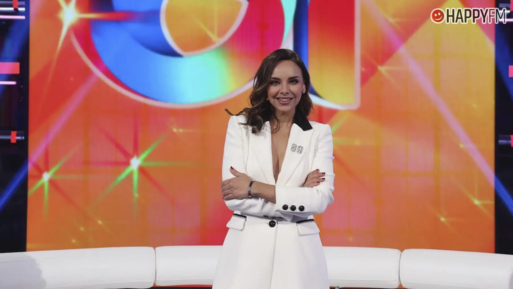 Chenoa deslumbró en el estreno de OT 2023 con traje de Laura Bernal