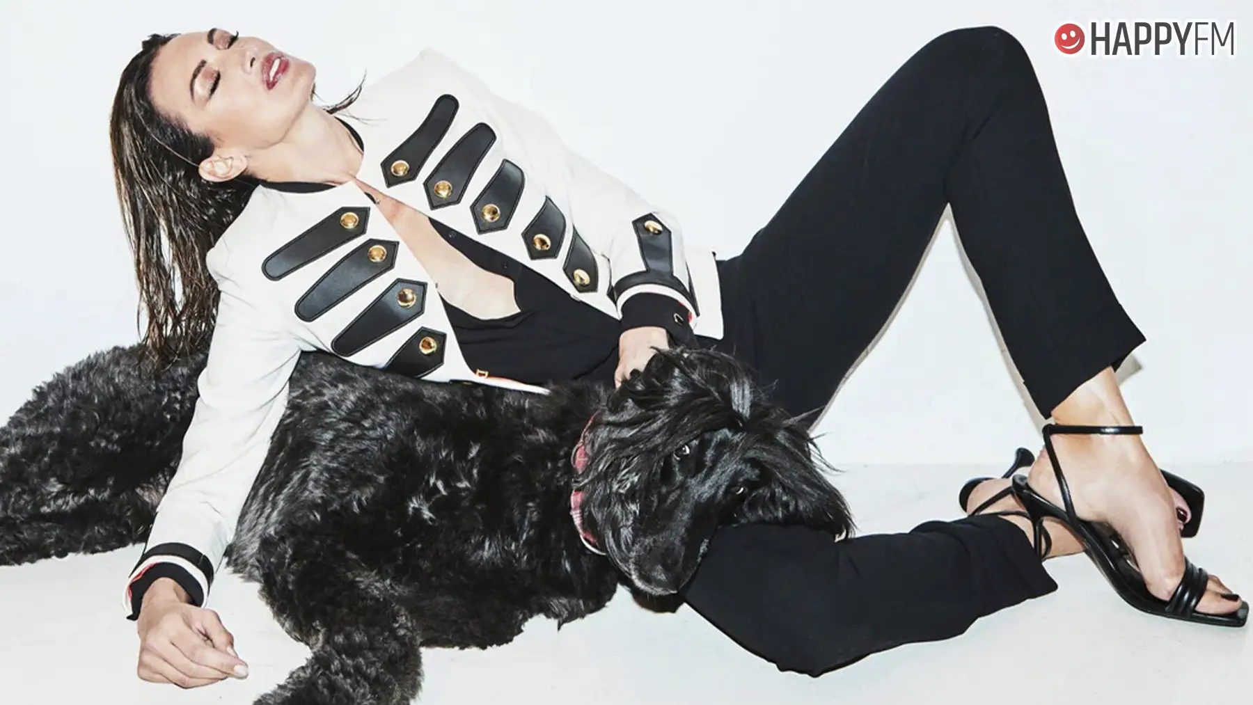 Nieves Álvarez deja sin stock el nuevo y codiciado modelo KYOMI