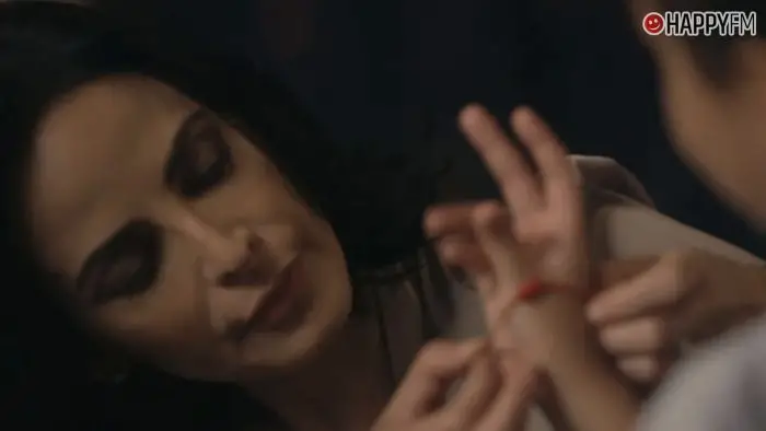 ‘Vuelve a mí’, capítulo 49: La madre de Juanito sorprende al niño con la pulsera de Andrés