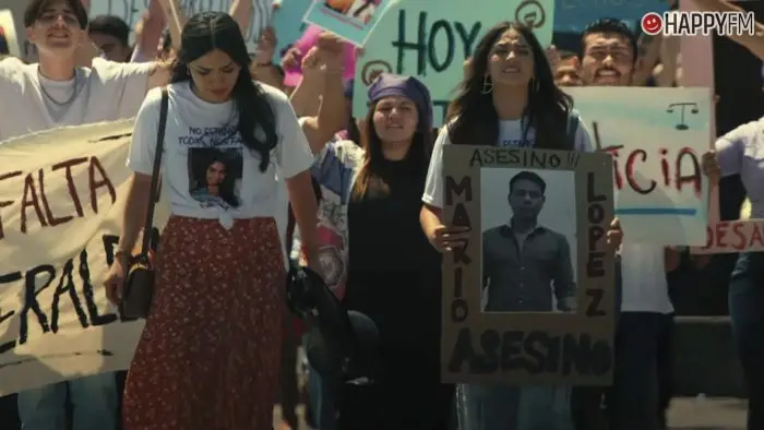 ‘Vuelve a mí’, capítulo 50: Nuria realiza una protesta en defensa de su amiga fallecida