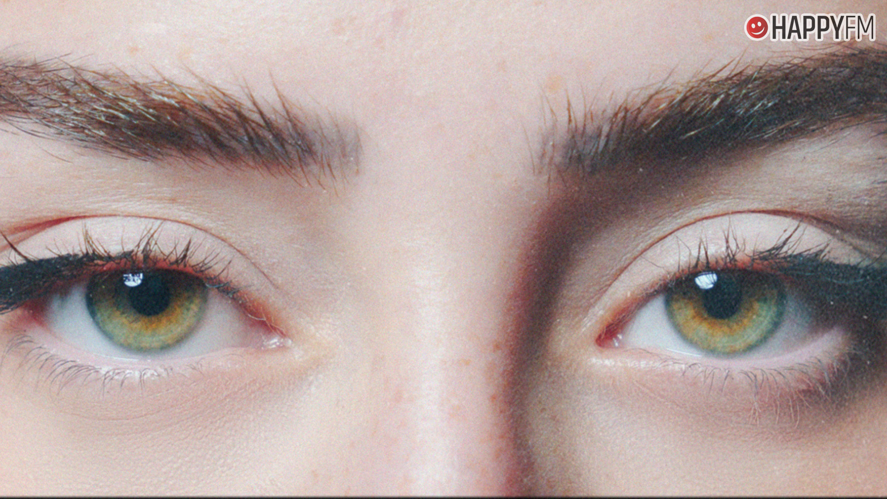 ‘Ojos verdes’, de Nicki Nicole: letra y vídeo
