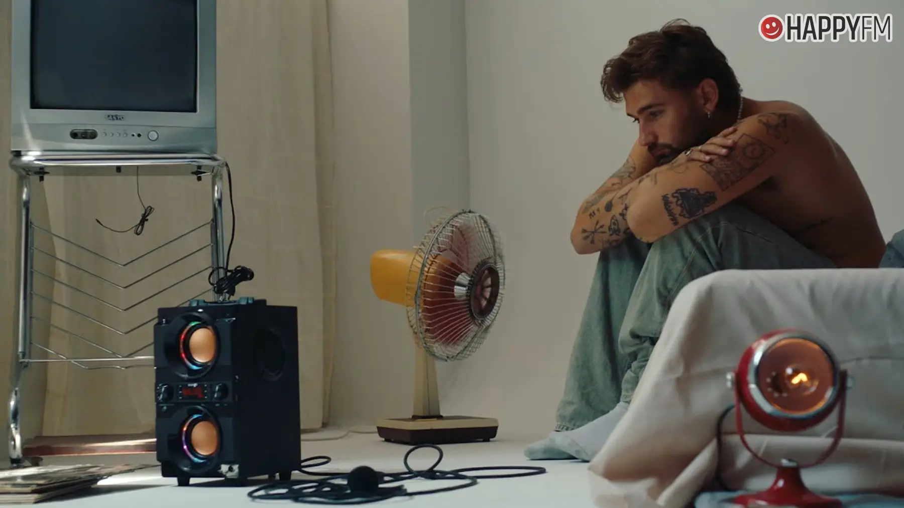 ‘Me has invitado a bailar’, de Dani Fernández: letra y vídeo