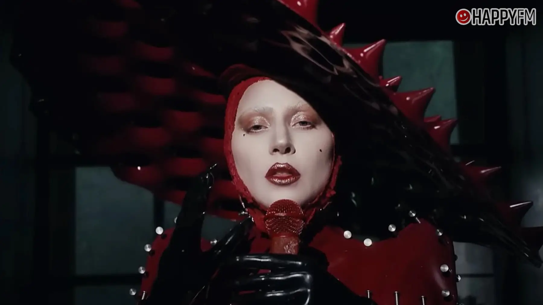 ‘Abracadabra’, de Lady Gaga: letra (en español) y vídeo