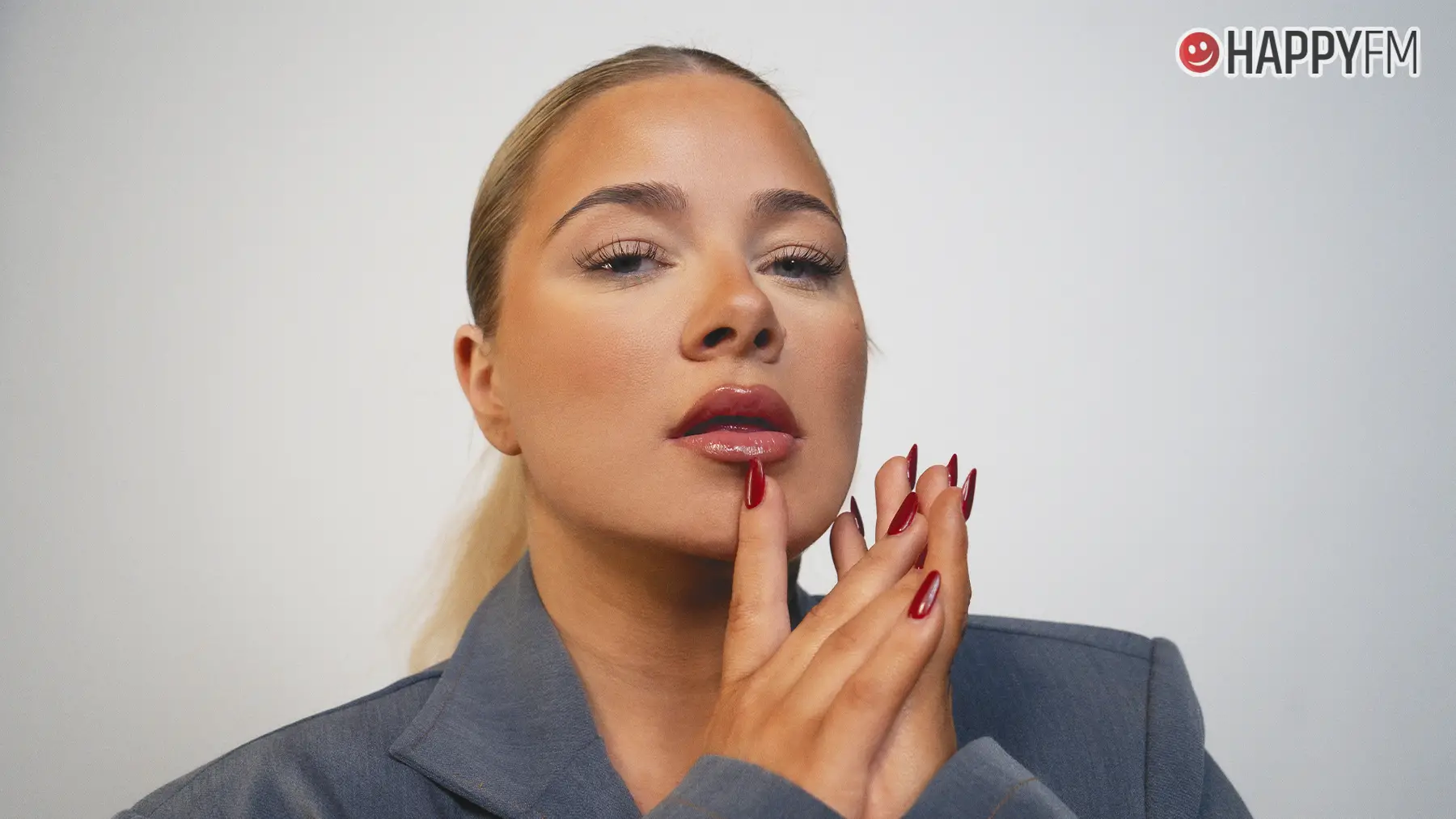 Sissal lleva a Dinamarca de vuelta a la final de Eurovisión 2025 con ‘Hallucination’: Letra y Vídeo