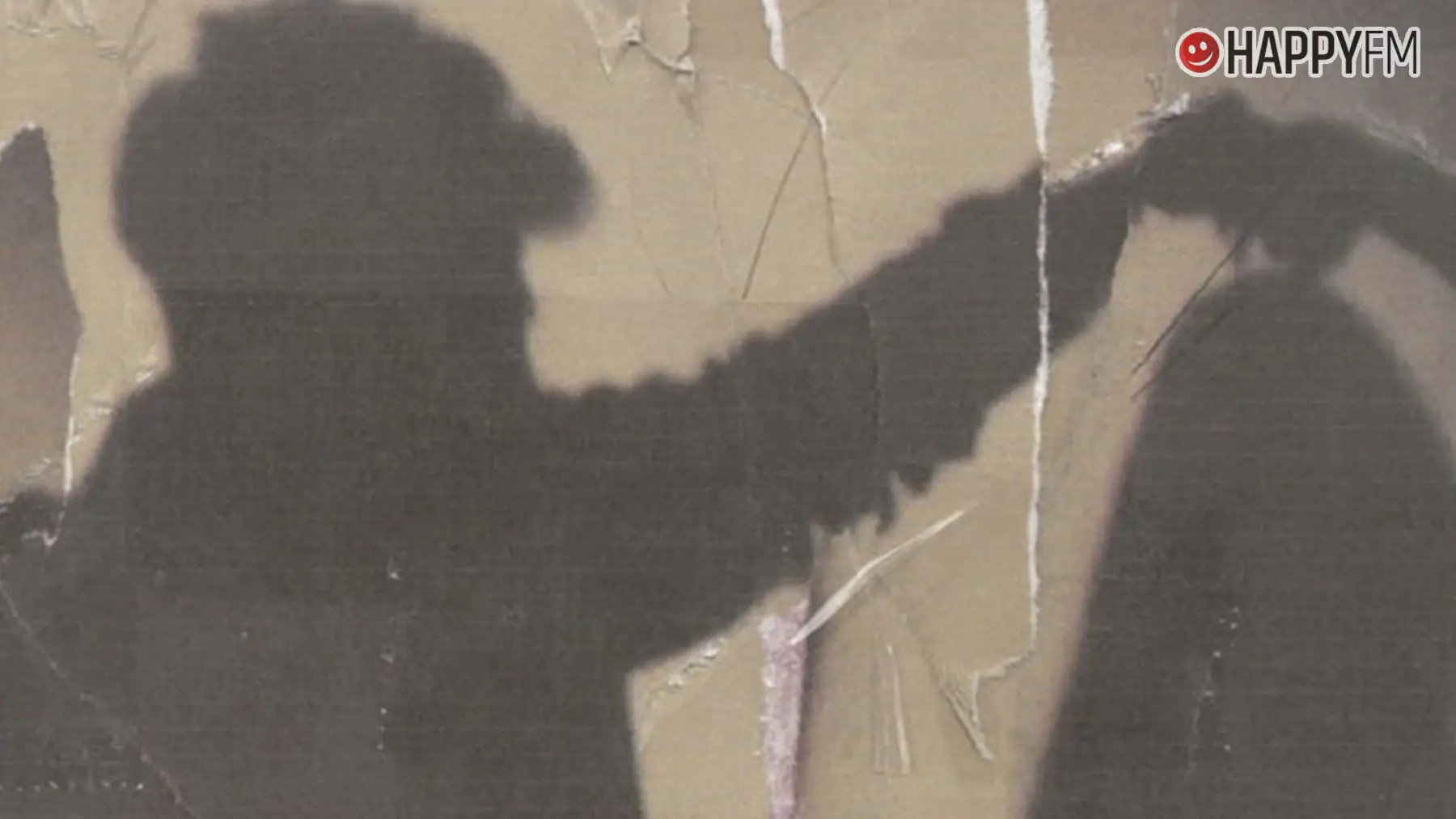 Antonio José pone ‘Patas Arriba el Hotel’