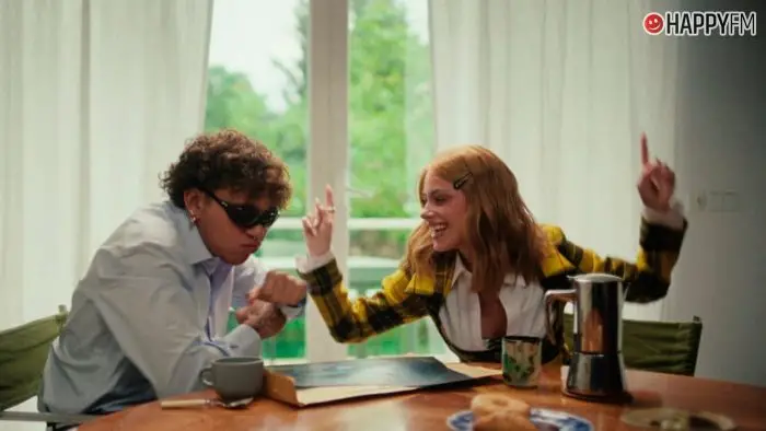 ‘Universidad’, de TINI y Béele: letra y vídeo