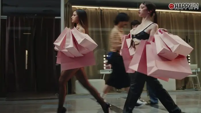 ‘pasarella’, de Emilia y Six Sex: letra y vídeo